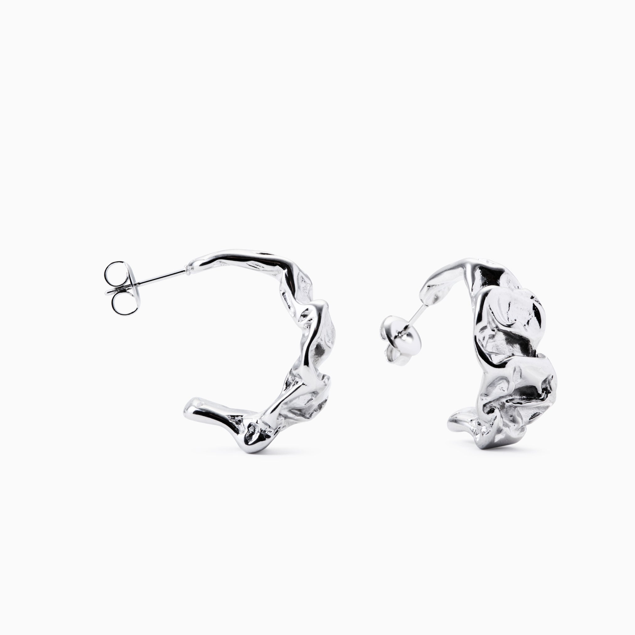 TEXTURED STATEMENT HOOP