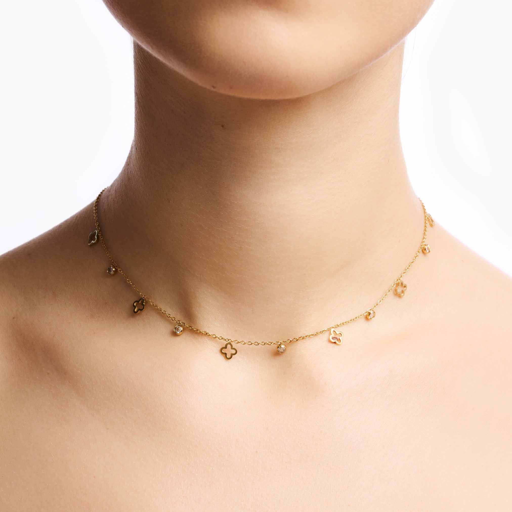MINI CLOVER NECKLACE