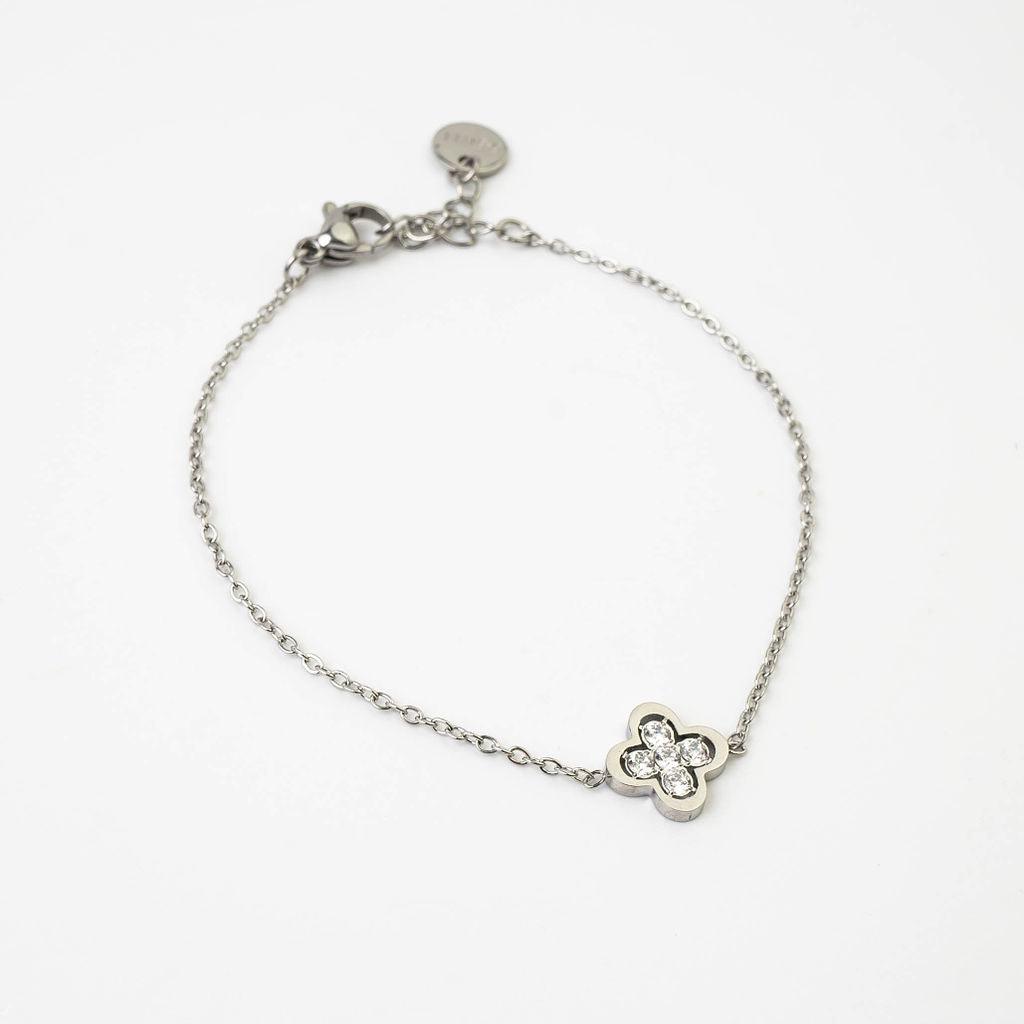 ELEGANCE CLOVER BRACELET